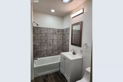1408 S 5th Ave, Kelso, WA 98626 - Photo 13