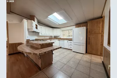 16063 Driftwood Ln #21, Brookings, OR 97415 - Photo 17