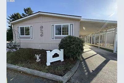 16063 Driftwood Ln #21, Brookings, OR 97415 - Photo 3