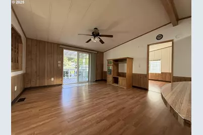 16063 Driftwood Ln #21, Brookings, OR 97415 - Photo 13