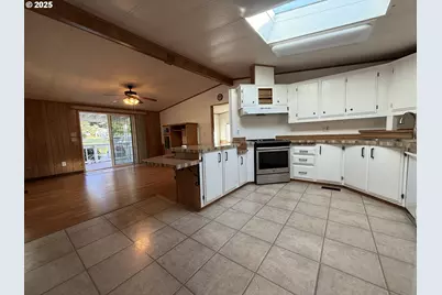 16063 Driftwood Ln #21, Brookings, OR 97415 - Photo 19