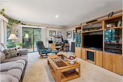 8810 SW Maverick Ter, Beaverton, OR 97008 - Photo 19