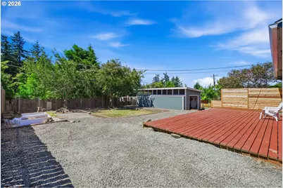 1803 Juniper Ave, Coos Bay, OR 97420 - Photo 23