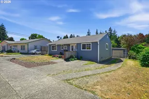 1803 Juniper Ave, Coos Bay, OR 97420 - Photo 1
