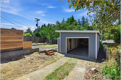 1803 Juniper Ave, Coos Bay, OR 97420 - Photo 29