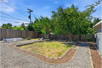 1803 Juniper Ave, Coos Bay, OR 97420 - Photo 27