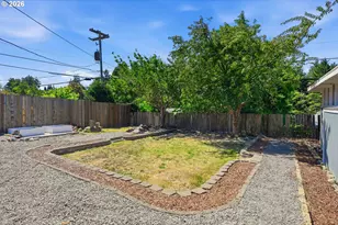 1803 Juniper Ave, Coos Bay, OR 97420 - Photo 27