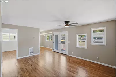1803 Juniper Ave, Coos Bay, OR 97420 - Photo 7