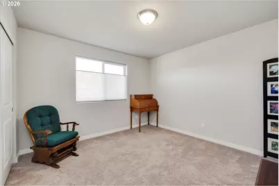 282 W 17th St, Lafayette, OR 97127 - Photo 21