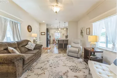 1999 Jansen Way #29, Woodburn, OR 97071 - Photo 9