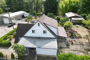 202 NE Fulton St, Roseburg, OR 97470 - Photo 43