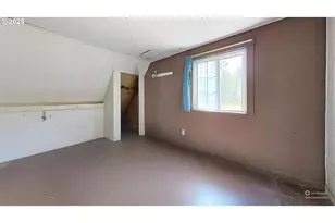 202 NE Fulton St, Roseburg, OR 97470 - Photo 19