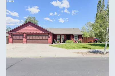 699 NE Fieldstone Ln, Prineville, OR 97754 - Photo 1
