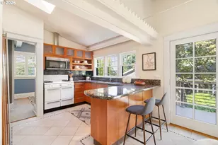 3035 SW Vermont St, Portland, OR 97219 - Photo 29
