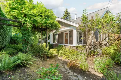 3035 SW Vermont St, Portland, OR 97219 - Photo 5