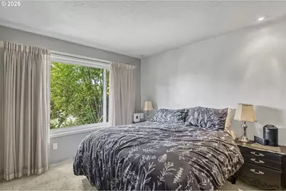 10516 SE Clinton St, Portland, OR 97266 - Photo 17