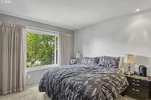 10516 SE Clinton St, Portland, OR 97266 - Photo 17