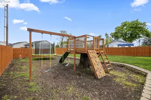 5175 NE Parkway Dr, Salem, OR 97305 - Photo 27