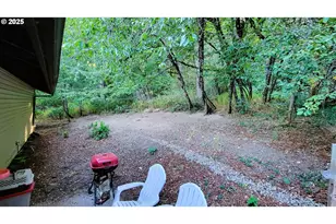 3585/3595 Emerald St, Eugene, OR 97405 - Photo 17