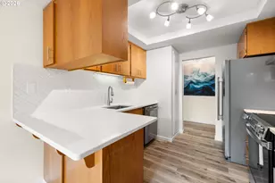 14819 NE Sacramento St, Portland, OR 97230 - Photo 7