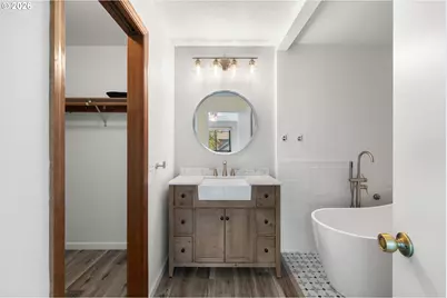 14819 NE Sacramento St #106, Portland, OR 97230 - Photo 15