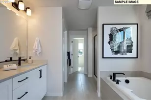 3593 SW 37th St, Gresham, OR 97080 - Photo 7