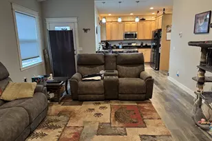 2317 Laura Ln, North Bend, OR 97459 - Photo 7