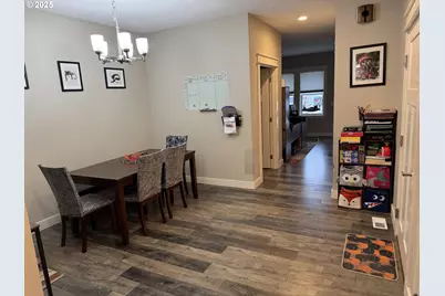 2317 Laura Ln, North Bend, OR 97459 - Photo 9