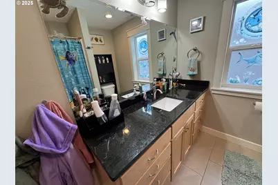 2317 Laura Ln, North Bend, OR 97459 - Photo 25