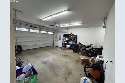 2317 Laura Ln, North Bend, OR 97459 - Photo 41