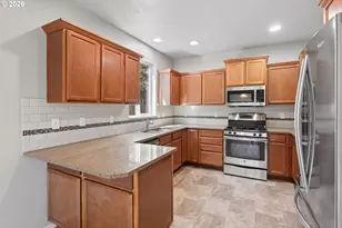 715 Rossmore St, Eugene, OR 97404 - Photo 23