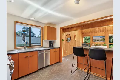 576 Third St, Manzanita, OR 97130 - Photo 15