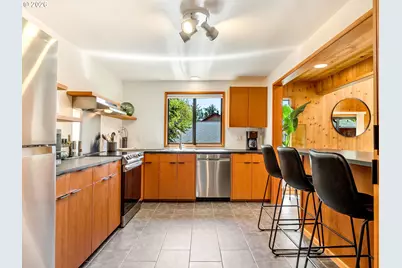 576 Third St, Manzanita, OR 97130 - Photo 11
