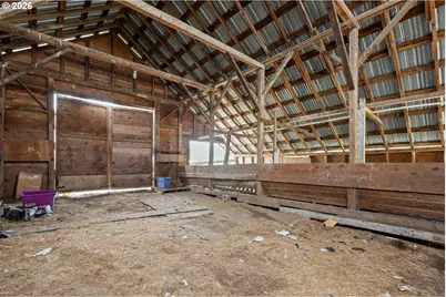 2529 Northside Rd, Sutherlin, OR 97479 - Photo 33