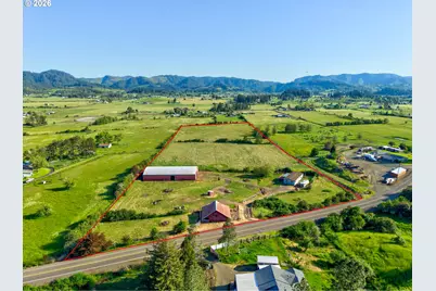 2529 Northside Rd, Sutherlin, OR 97479 - Photo 9