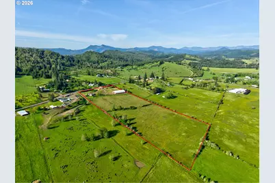 2529 Northside Rd, Sutherlin, OR 97479 - Photo 3