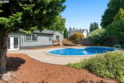 390 Sunset N Ave, Keizer, OR 97303 - Photo 29