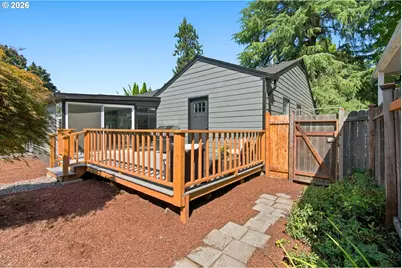 390 Sunset N Ave, Keizer, OR 97303 - Photo 27