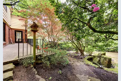 1975 SW Edgewood Rd, Portland, OR 97201 - Photo 29