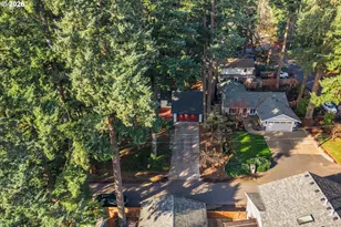 16821 Gassner Ln, Lake Oswego, OR 97035 - Photo 3