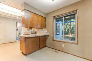 16821 Gassner Ln, Lake Oswego, OR 97035 - Photo 23