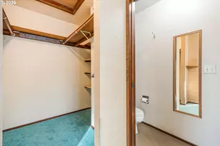 16821 Gassner Ln, Lake Oswego, OR 97035 - Photo 41