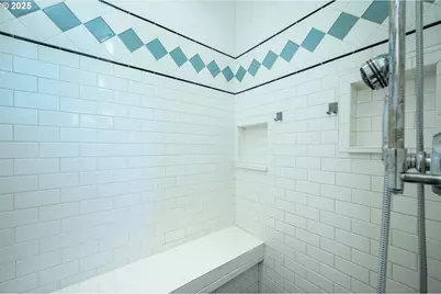 16800 NW Willis Rd, McMinnville, OR 97128 - Photo 29