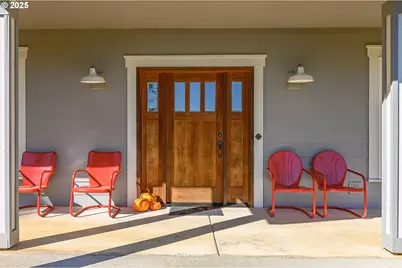 16800 NW Willis Rd, McMinnville, OR 97128 - Photo 5