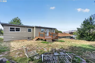 1106 Oregon St, The Dalles, OR 97058 - Photo 45