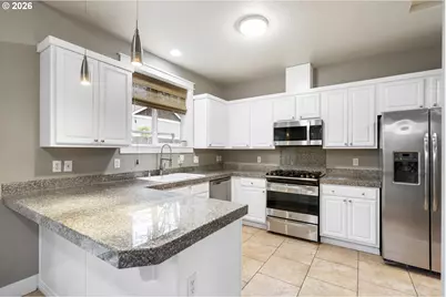 9250 SW Sagert St, Tualatin, OR 97062 - Photo 13