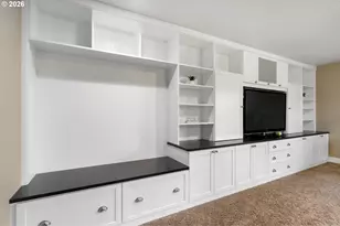 9250 SW Sagert St, Tualatin, OR 97062 - Photo 27