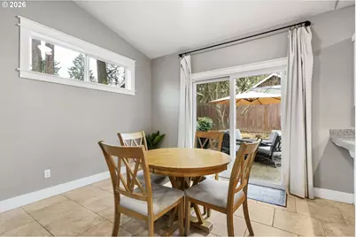 9250 SW Sagert St, Tualatin, OR 97062 - Photo 9