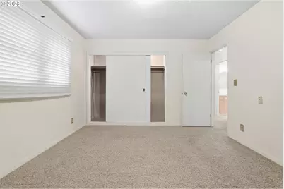 9477 SW 62nd Dr, Portland, OR 97219 - Photo 19