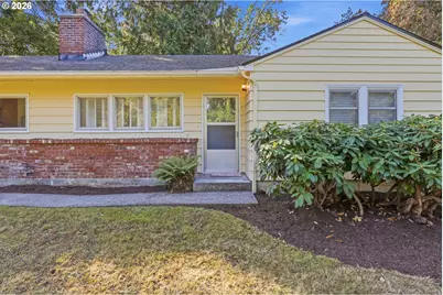 9477 SW 62nd Dr, Portland, OR 97219 - Photo 3